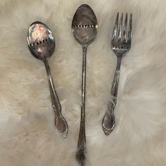 Set of 3 Vintage Silverware Plant Markers . - Picture 2 of 9